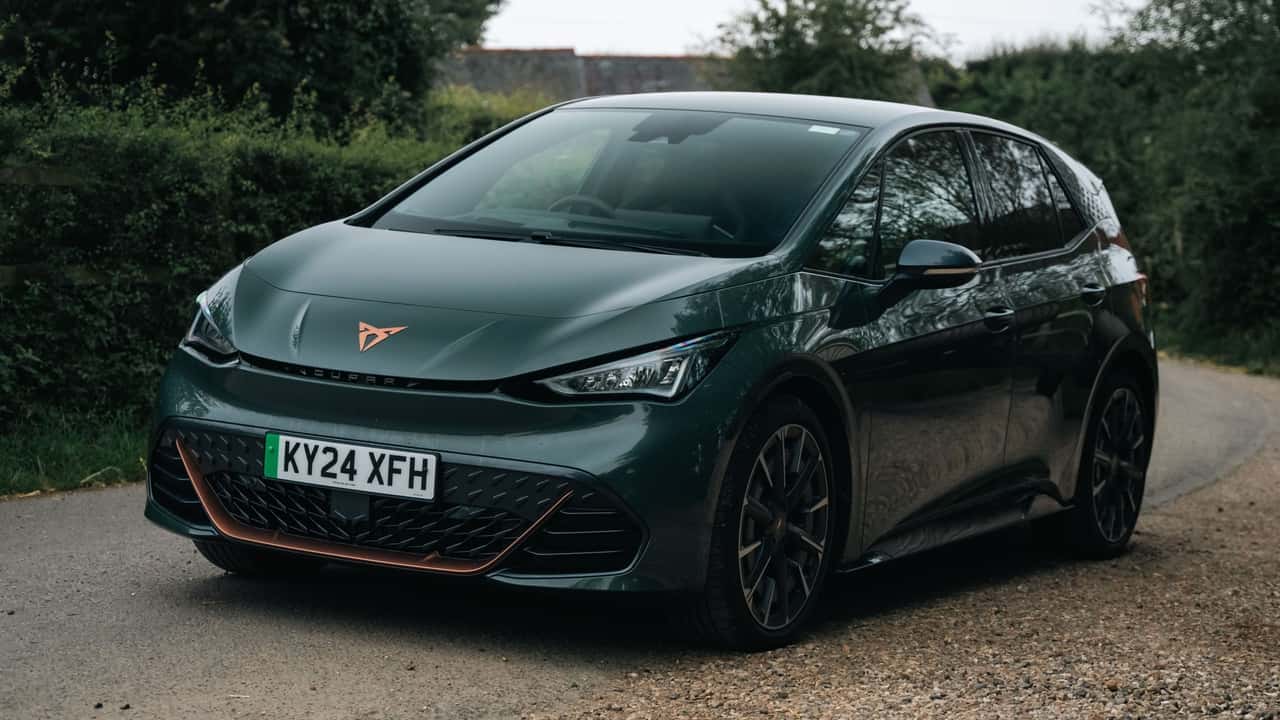 Cupra Born (UK-spec)