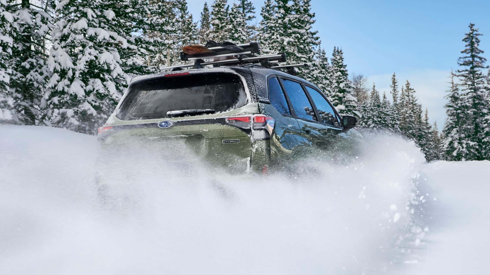 https://cdn.motor1.com/images/mgl/VzgpgR/s1/2025-subaru-forester-hybrid.jpg