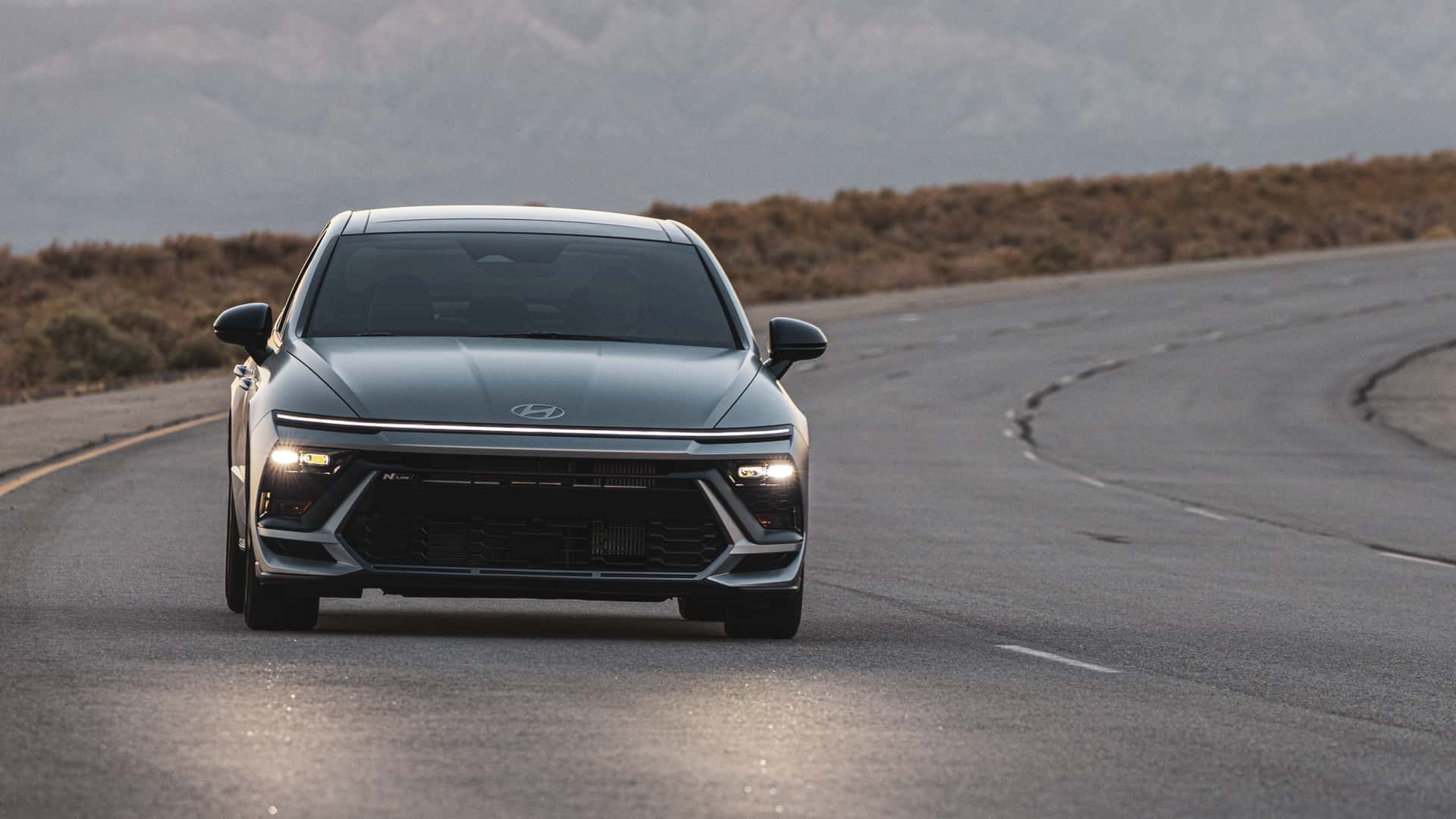 https://cdn.motor1.com/images/mgl/VznR0M/s1/2024-hyundai-sonata-n-line.jpg