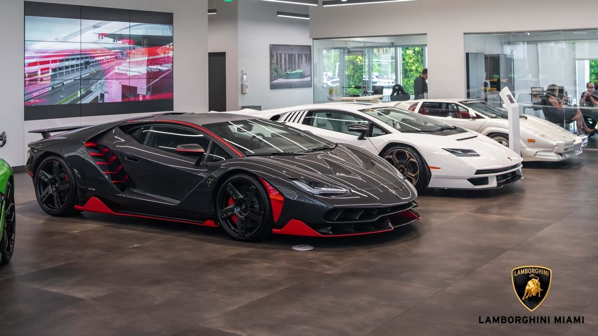 lamborghini-icons-on-display-at-lamborghini-miami-s-showroom