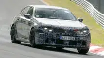 BMW M5 (G90) Facelift im Stil der Neuen Klasse als Erlkönig
