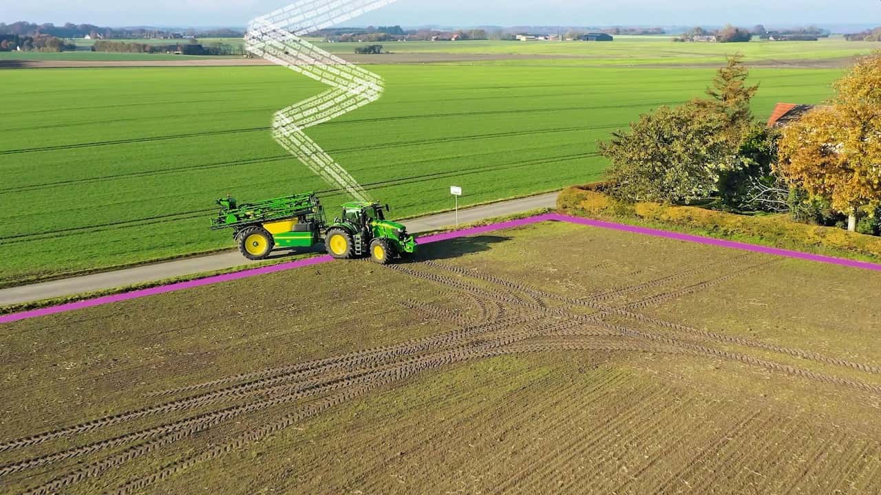John Deere scommette sui droni: acquisita Sentera, leader nel telerilevamento agricolo