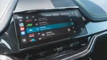 Apple Car Play Ultra su Aston Martin DBX