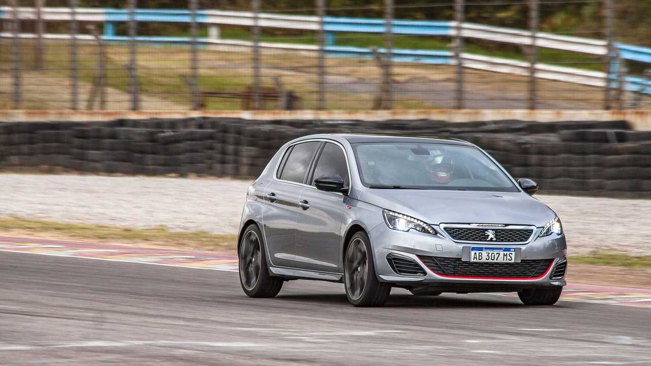 El 308 GTI giró en el Gálvez. PH: Hernando Pollicelli.