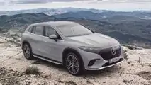Mercedes EQS SUV em Alpingrau (2022)