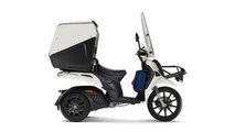 The Piaggio MyMover Is A Cute Delivery Three-Wheeled Moped