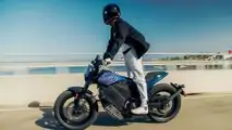Édition de lancement LiveWire S2 Del Mar 2023 - Debout