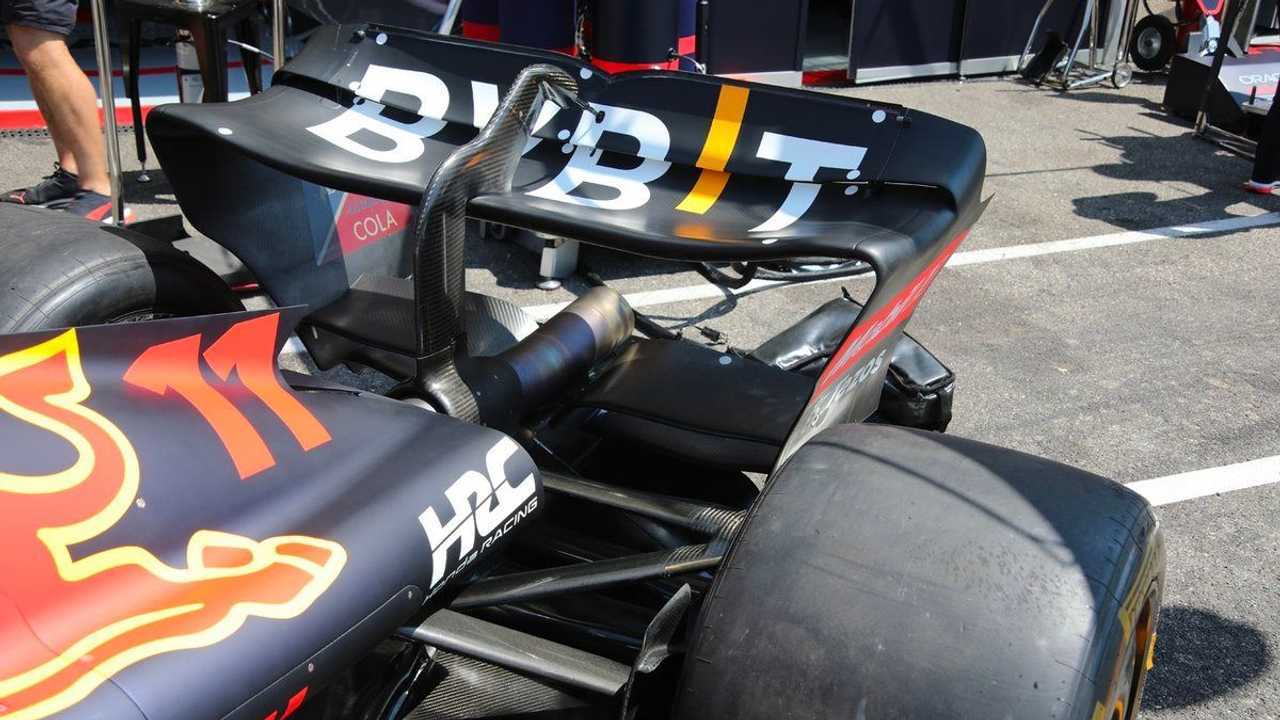 Red Bull RB 18, así es el alerón que debutó en Francua. PH: Giorgio Piola.