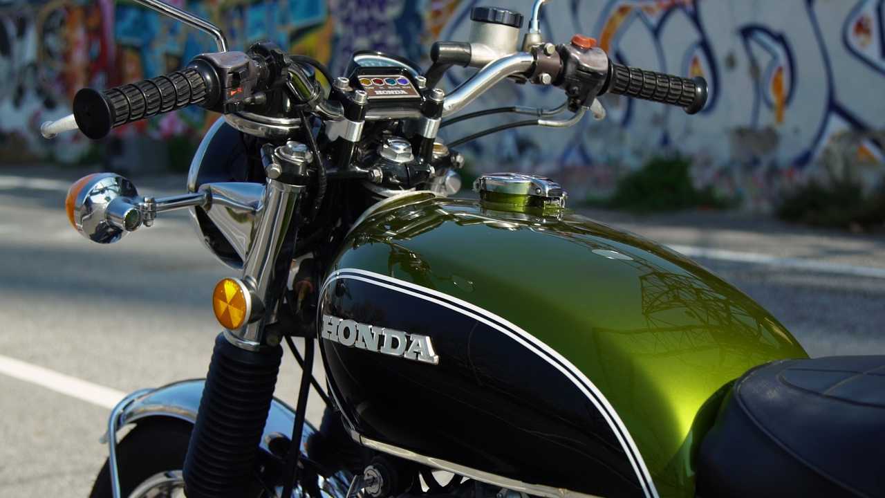 Honda CB500 Quattro dettagli