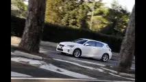Lexus CT200h  -TEST