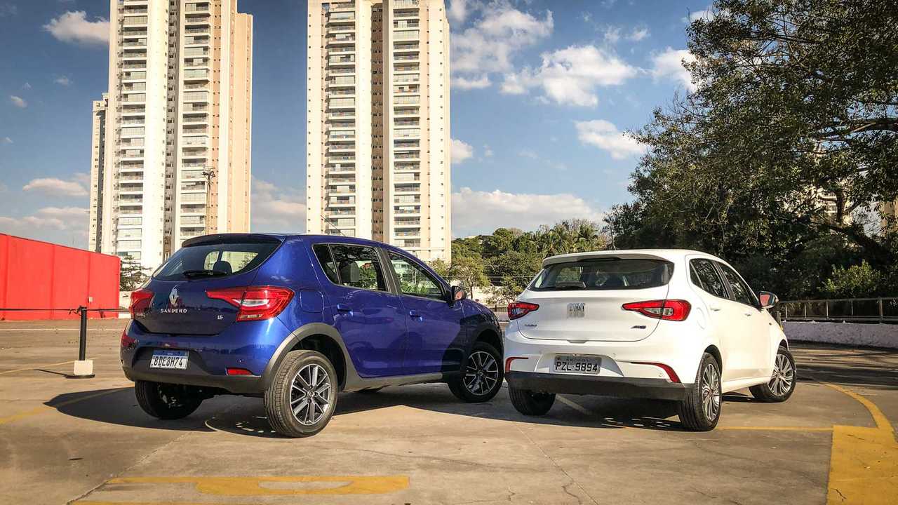 Comparativo: Renault Sandero CVT x Fiat Argo AT