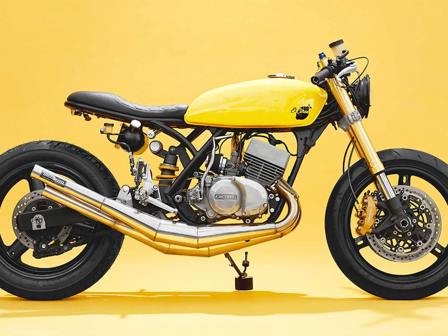 Triple The Fun: Motobrix's '74 S3 Mach II 400 “El Citron”