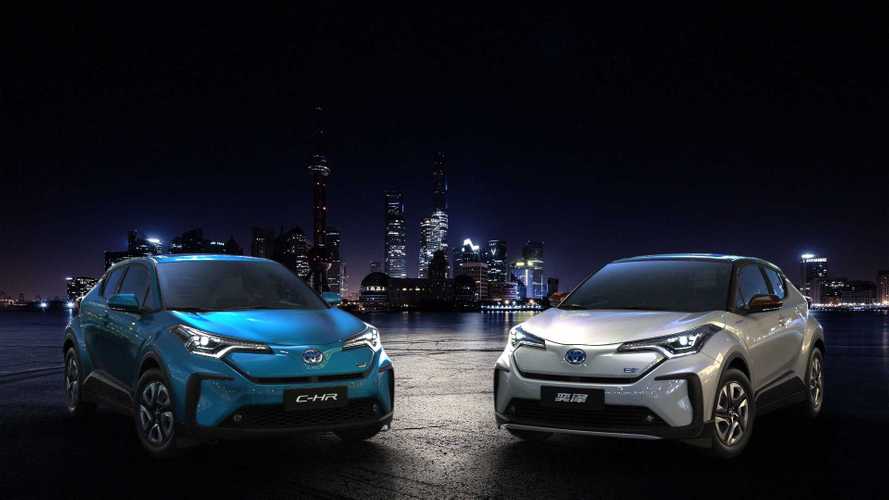 Toyota C-HR mit Elektroantrieb auf der Shanghai Auto Show 2019