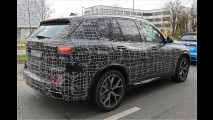 BMW X5 legt Tarnung ab