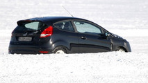 2013 Ford Fiesta Facelift prototype spy photo