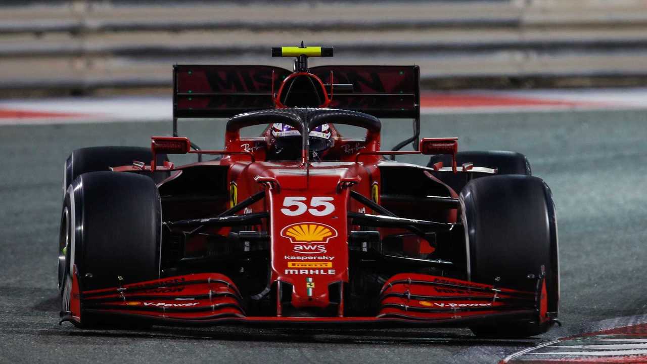 Carlos Sainz Jr., Ferrari SF21