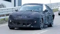 Foto - Ferrari Purosangue, nuove foto spia dei collaudi
