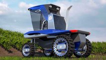 Pininfarina-Designed New Holland Straddle Tractor Concept