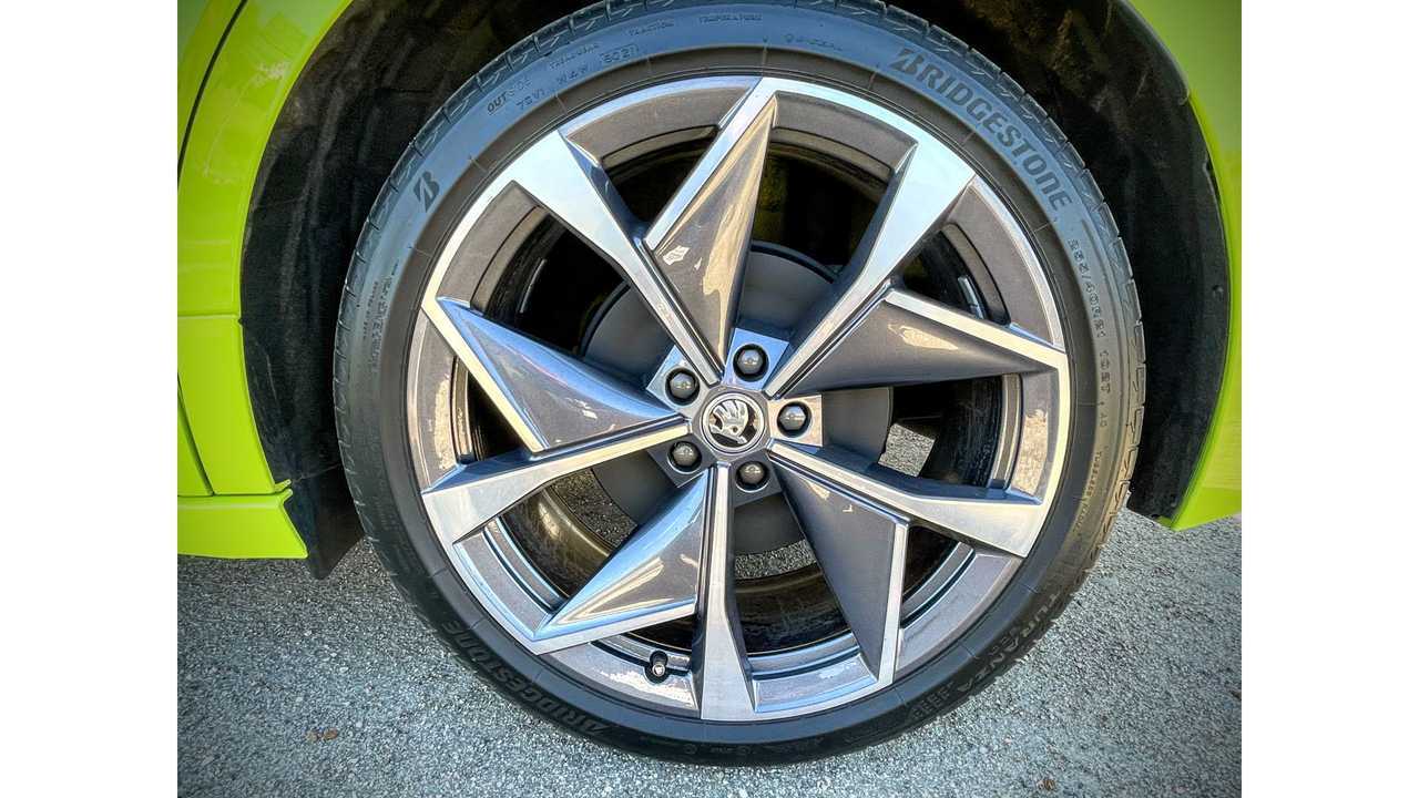 Skoda Enyak Coupe iV vRS review - details