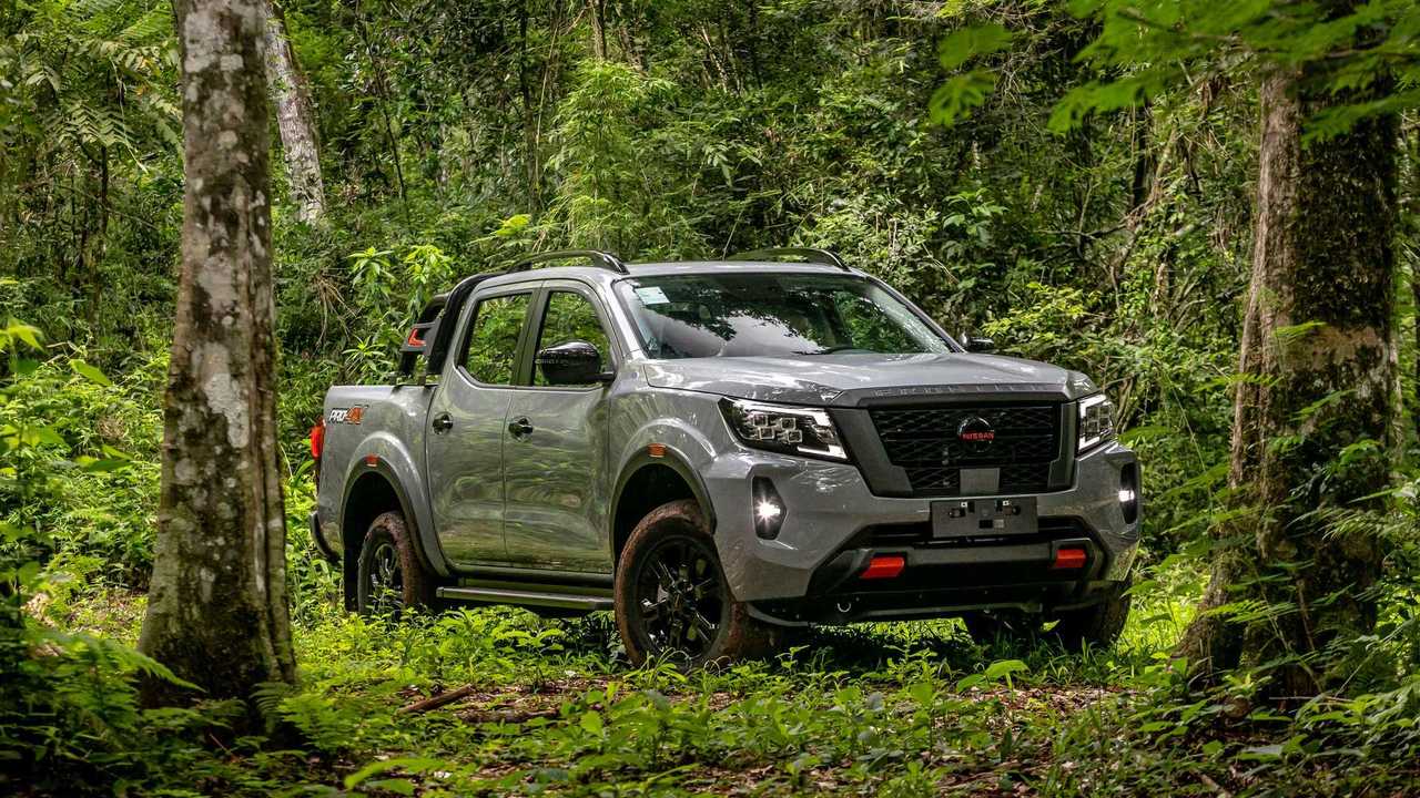 Nissan Frontier Pro-4X 2023