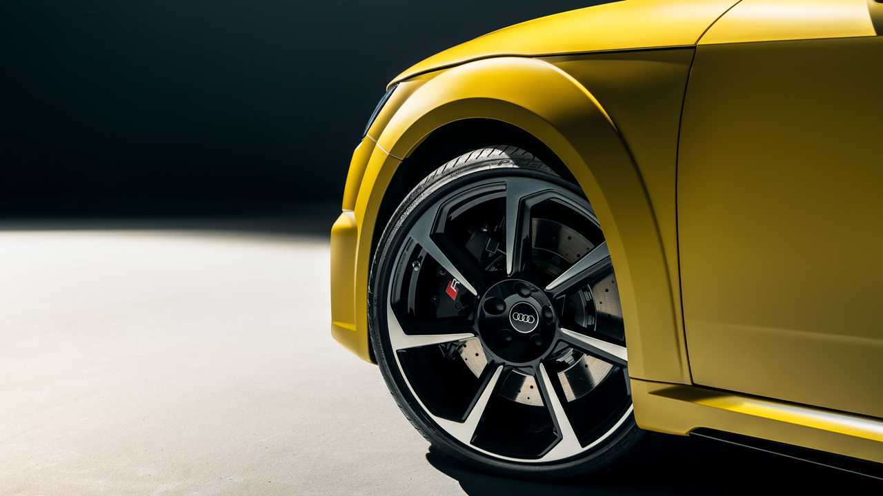 Audi TT RS Phytongelb