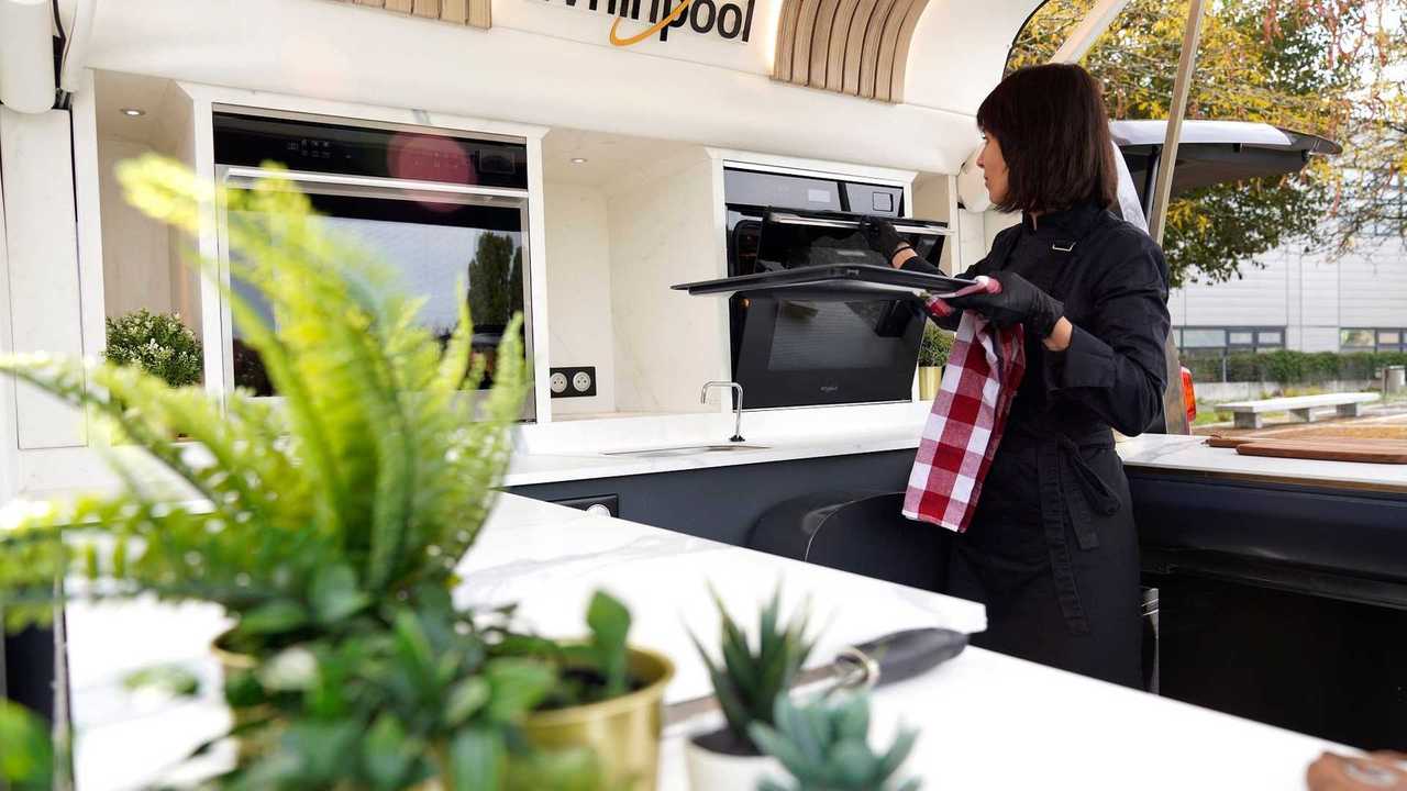Whirlpool Experience Tour by Peugeot