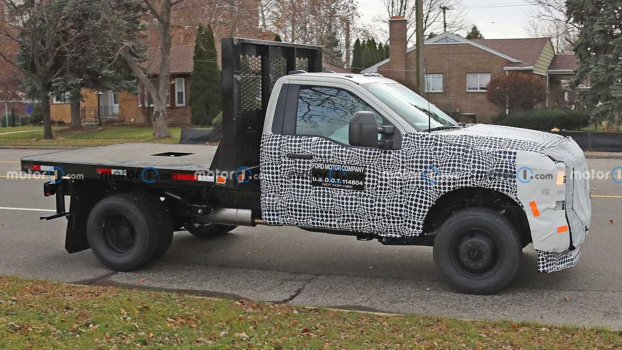 Makyajlı Ford Super Duty prototipi