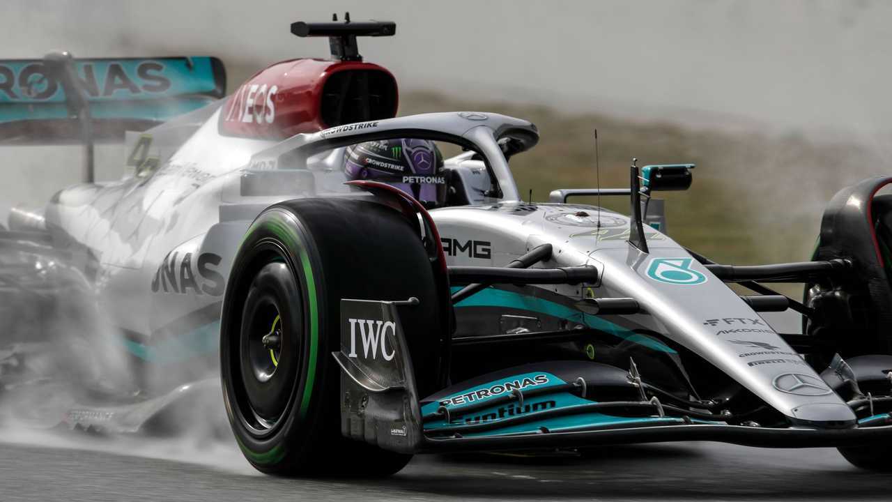 Lewis Hamilton, Mercedes W13
