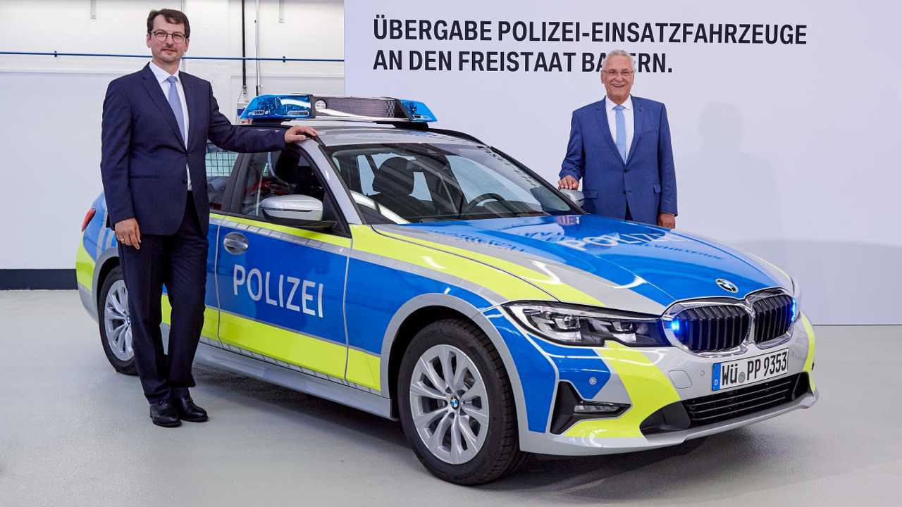 Neue BMW 3er Touring Einsatzfahrzeuge für die Polizei Bayern (09/2020)