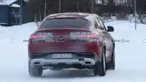 Foto - Mercedes GLE Coupé Restyling, le foto spia sulla neve