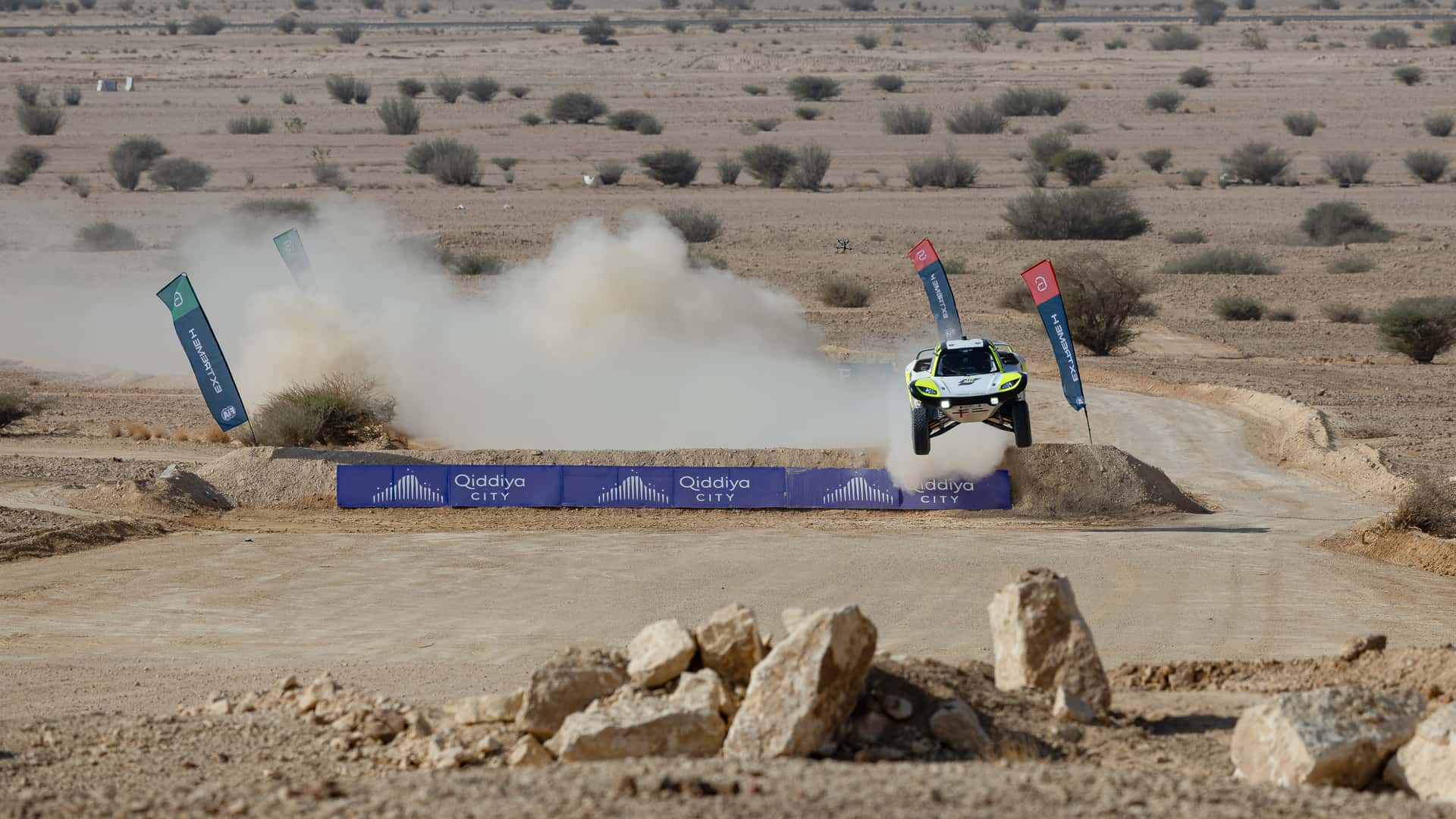 فصلٌ جديدٌ لرياضة السيارات في المملكة العربية السعودية مع سباقات إكستريم إتش