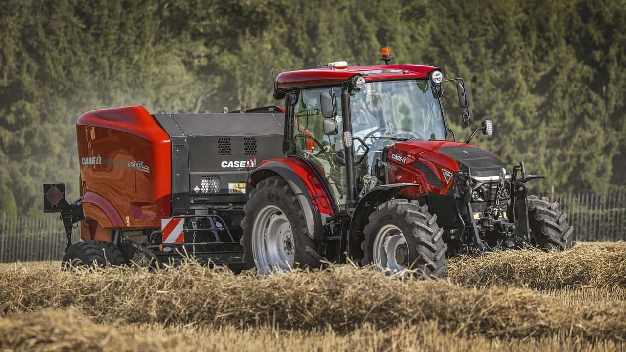 Case IH Farmall A, migliorano e si arricchiscno