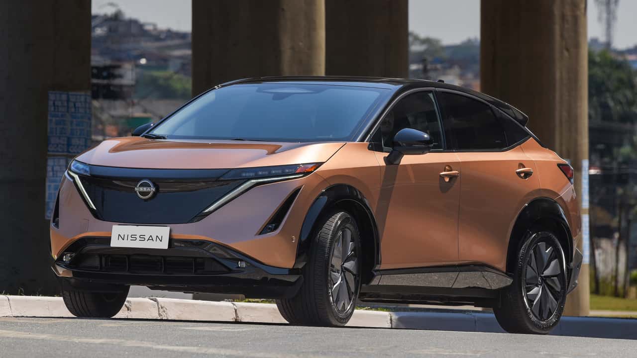Nissan inicia testes avançados com frota do Ariya elétrico no Brasil