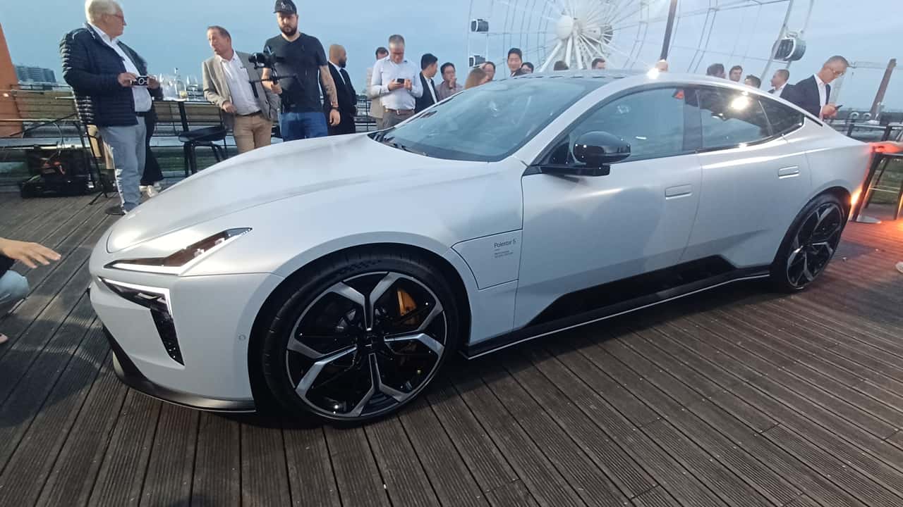 Polestar 5 auf der IAA 2025