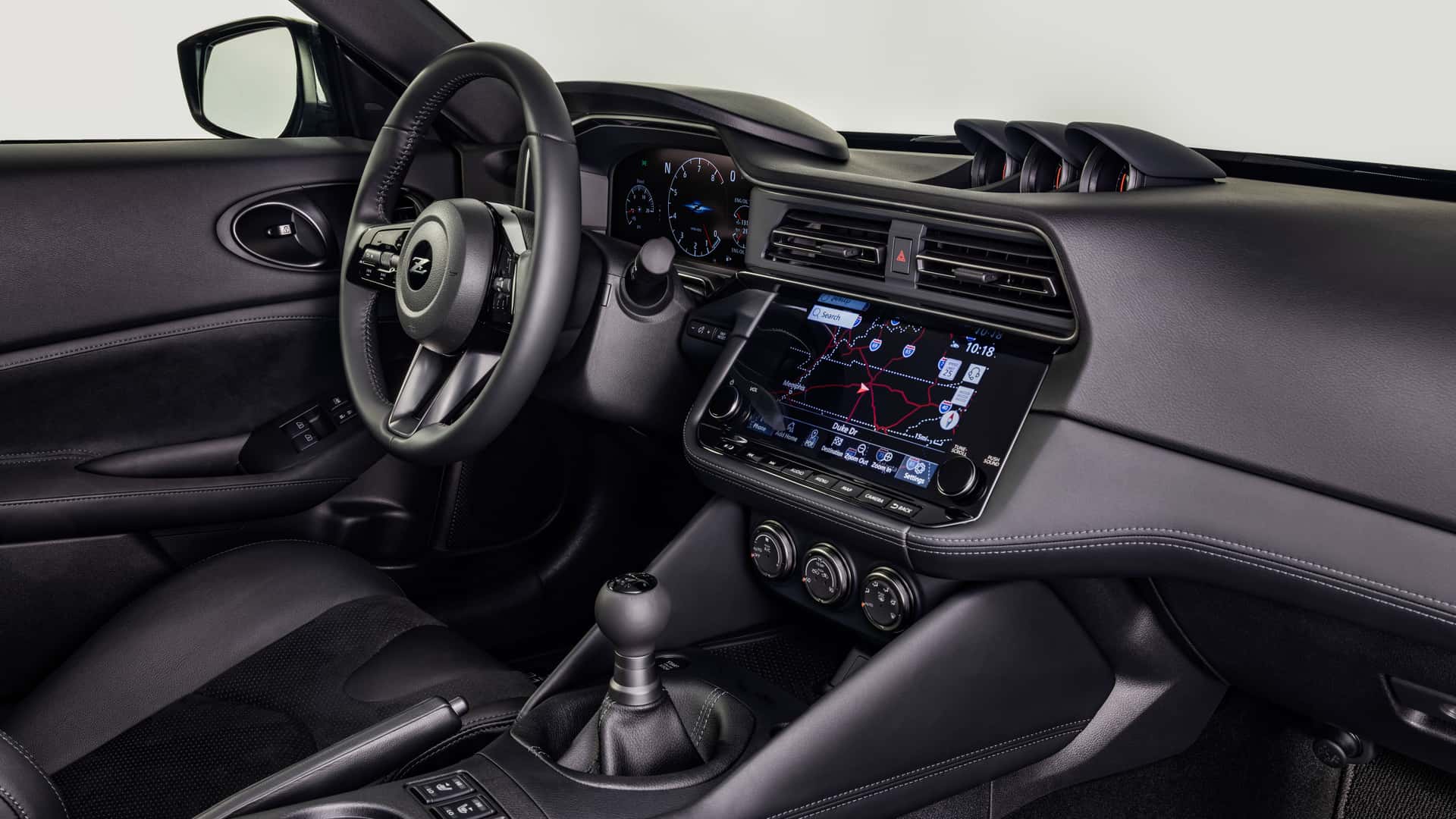 2026-nissan-z-heritage-edition-interior.jpg