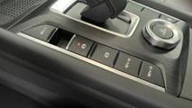 Teste GWM Poer P30 Exclusive 2026 - botões no console central