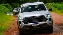 Nova Ram Dakota em ação