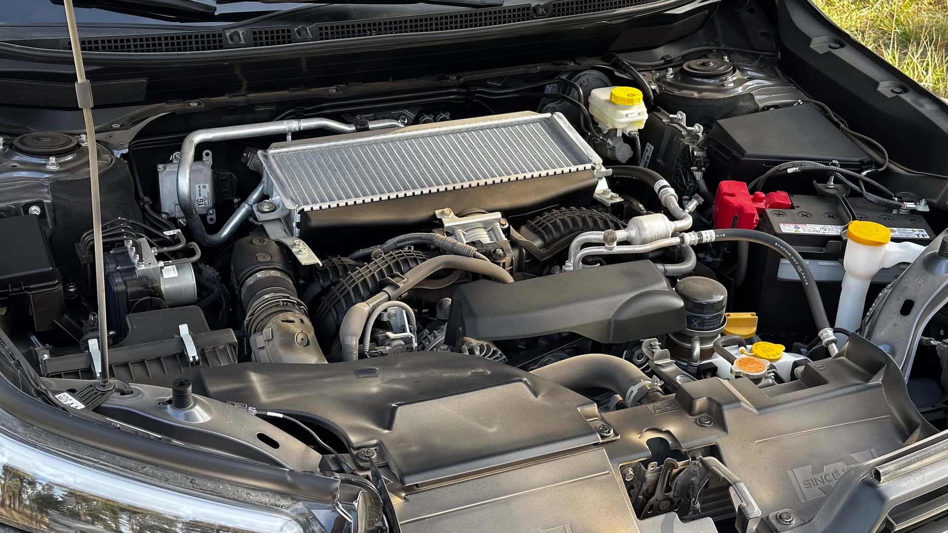 https://cdn.motor1.com/images/mgl/W87zJo/s1/2026-subaru-outback-first-drive-review.jpg