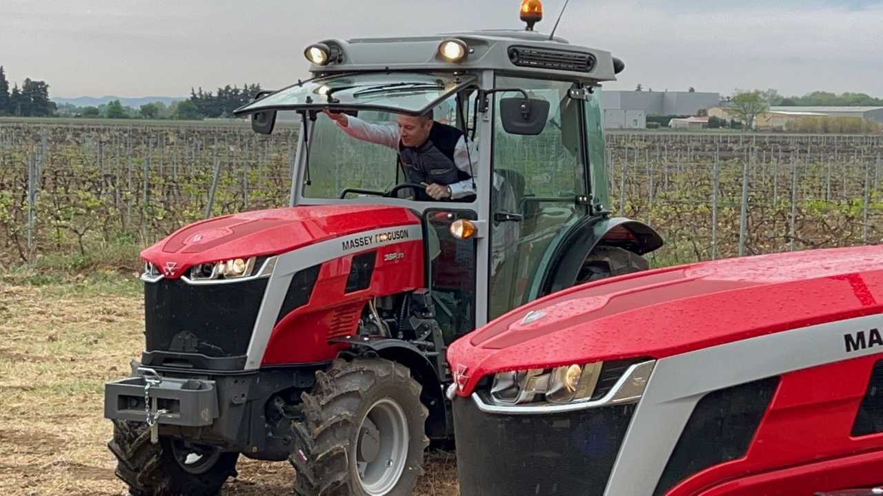 Trattori Massey Ferguson serie MF 3 Speciali