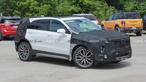 2024 Cadillac XT4 Side View Spy Photo