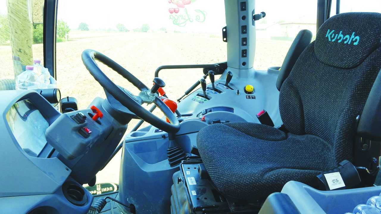 Kubota M5111
