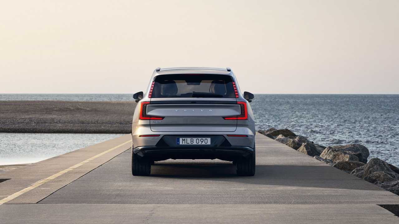 Volvo EX90