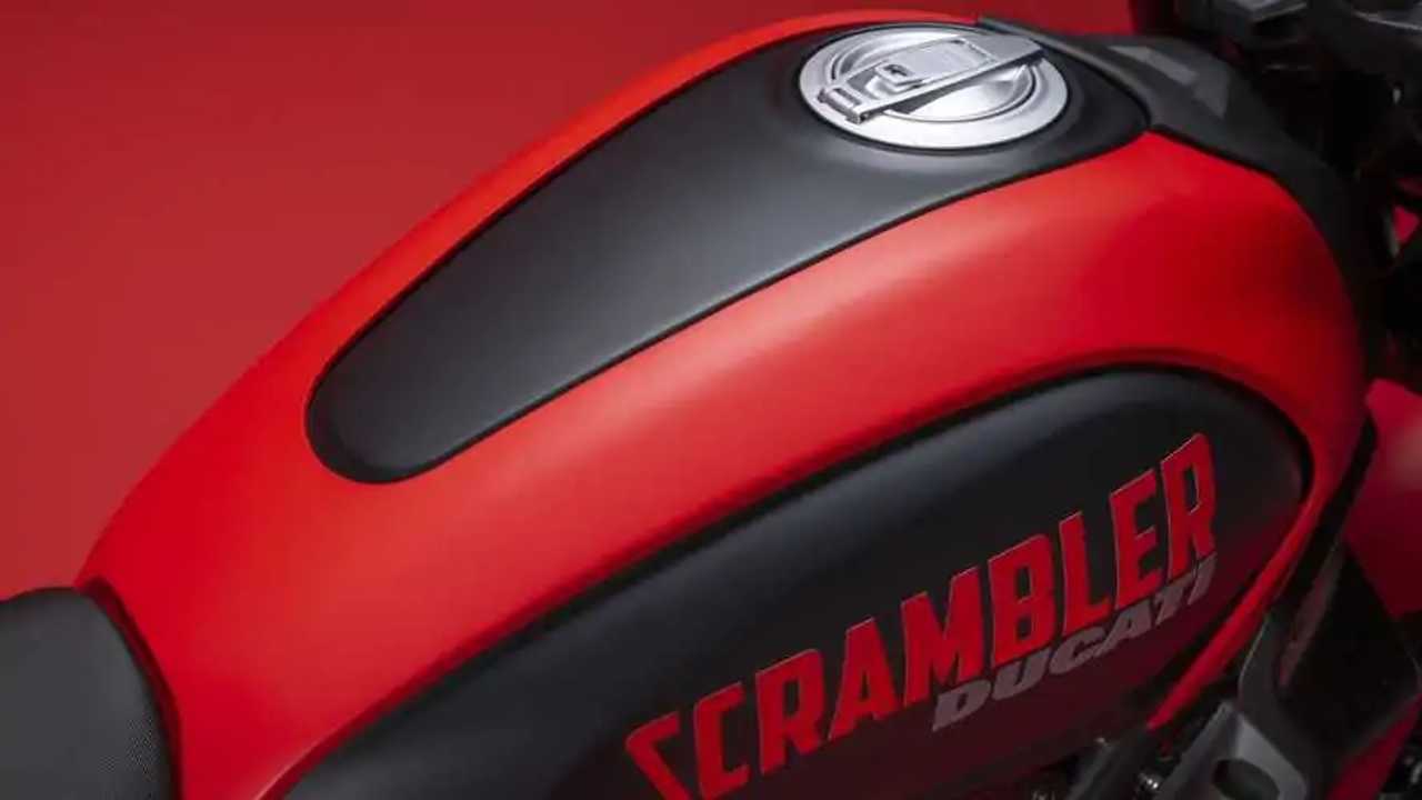 2023 Ducati Scrambler - Full Throttle - Front Right Angle View - Tank