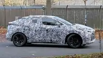Toyota Small SU EV, le prime foto spia