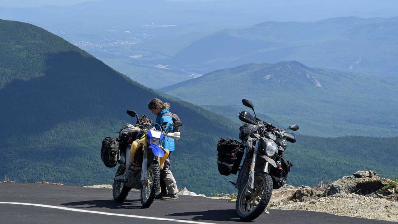 Kevin and Amy Edwards - Zero DSR and Yamaha WR250R Trans Lab Highway Trip 2022 - 23