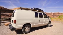Ford E-250 camper