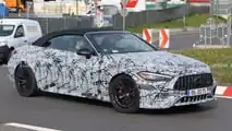 Foto spia Mercedes-AMG CLE 53 Convertible
