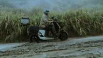 Gogoro Crossover - Riding