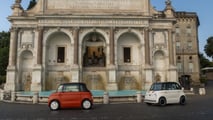Fiat consegna Topolino e Tris al Vaticano
