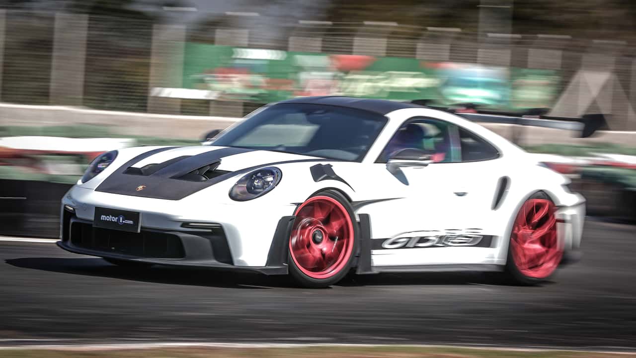 Opinião: problema do motorista brasileiro vai além da baliza